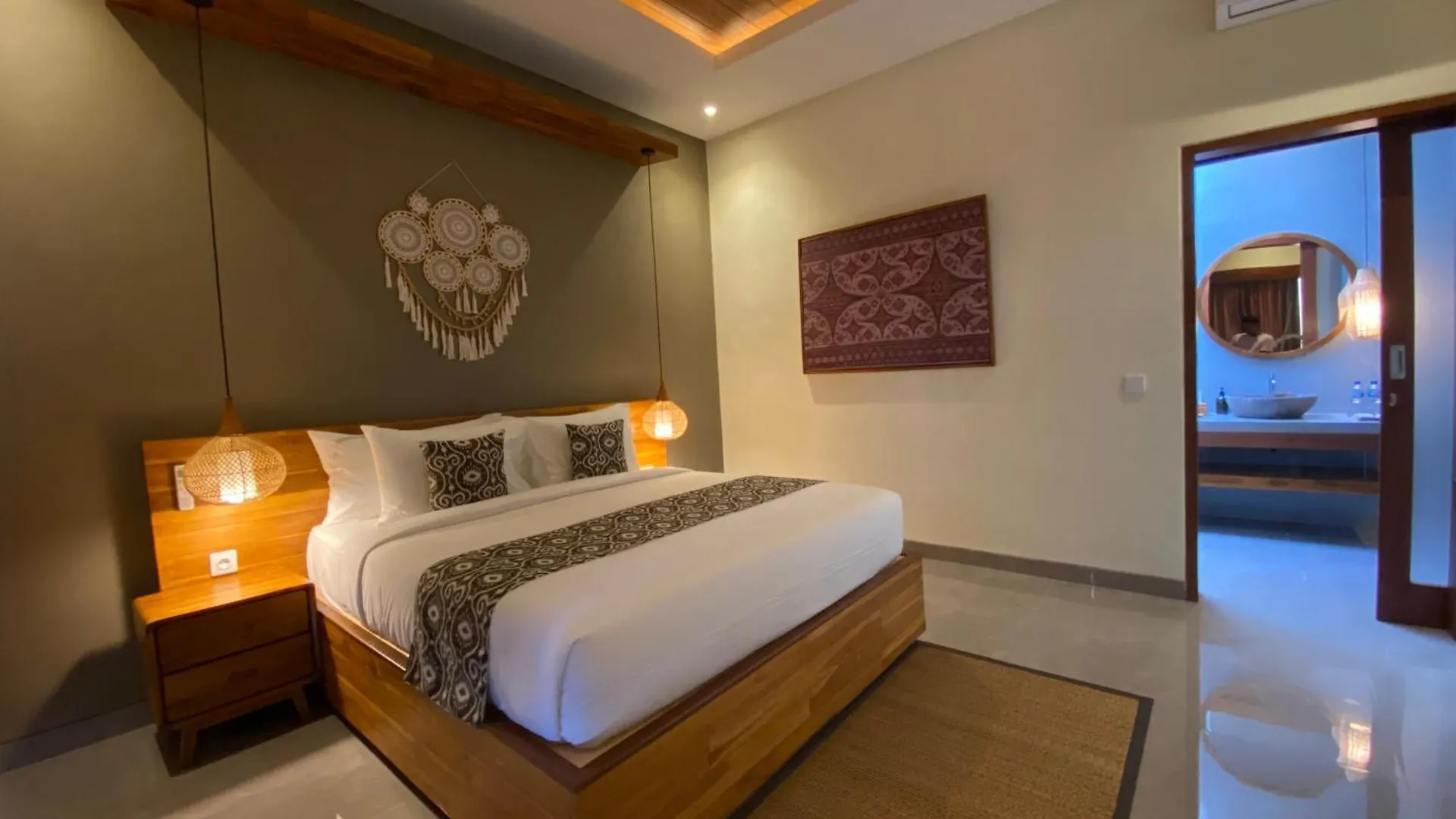 Livin House Villa Ubud  Indonesia